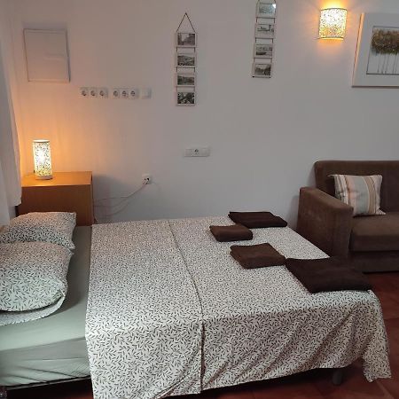 Sunny Holiday Studio Малага Экстерьер фото